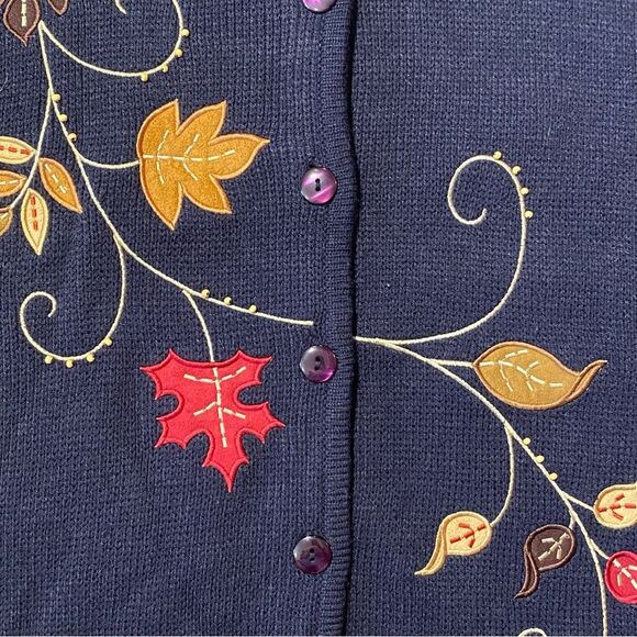 Vintage K.B Collections Embroidered Fall Leaves Cardigan Sweater Women's Size M - Picture 7 of 12